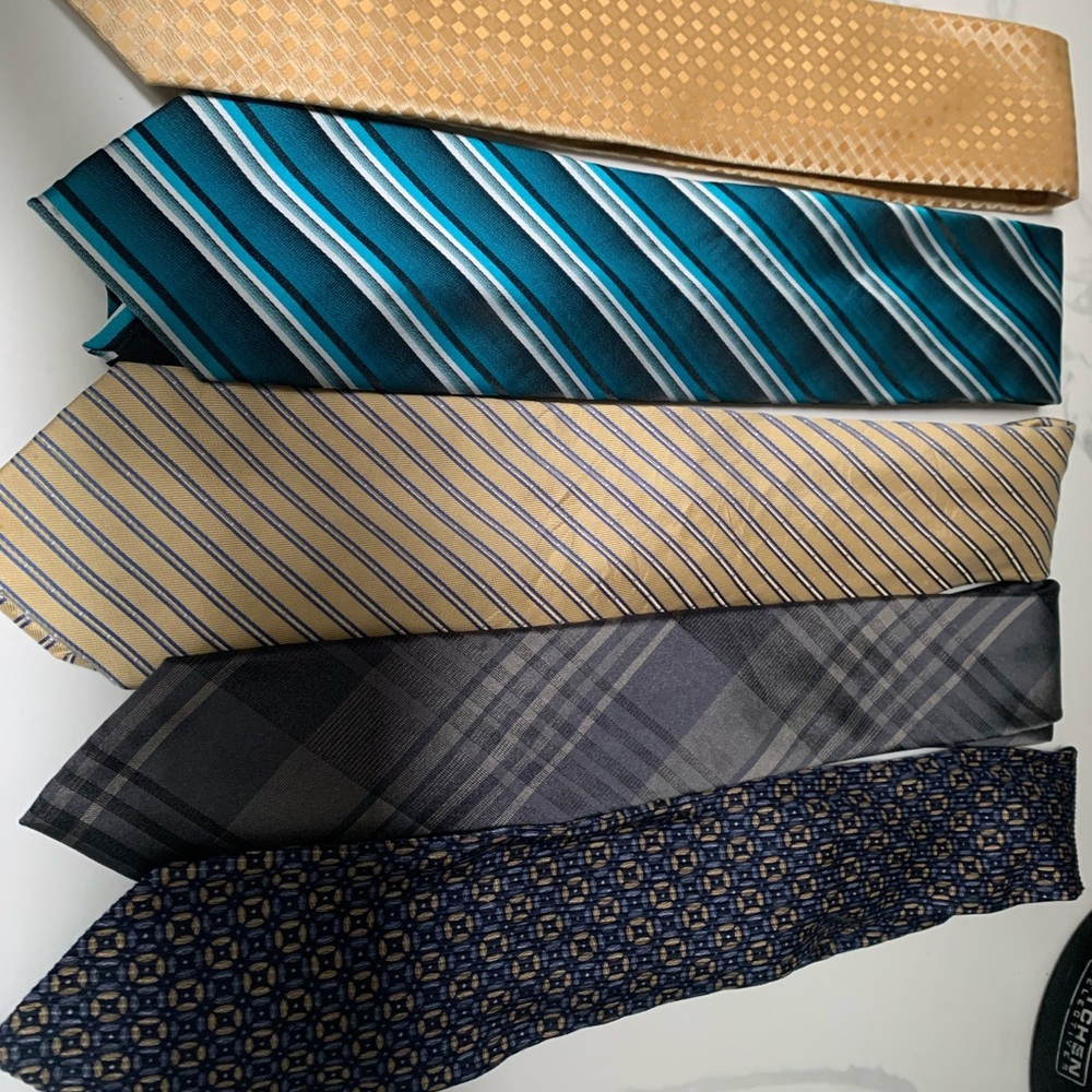 Excellent condition silk ties